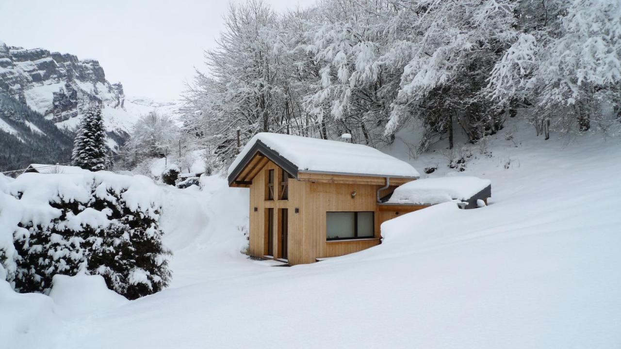 Sixt Chalet*** Au Pied D'Une Prairie Face A La Montagne מראה חיצוני תמונה